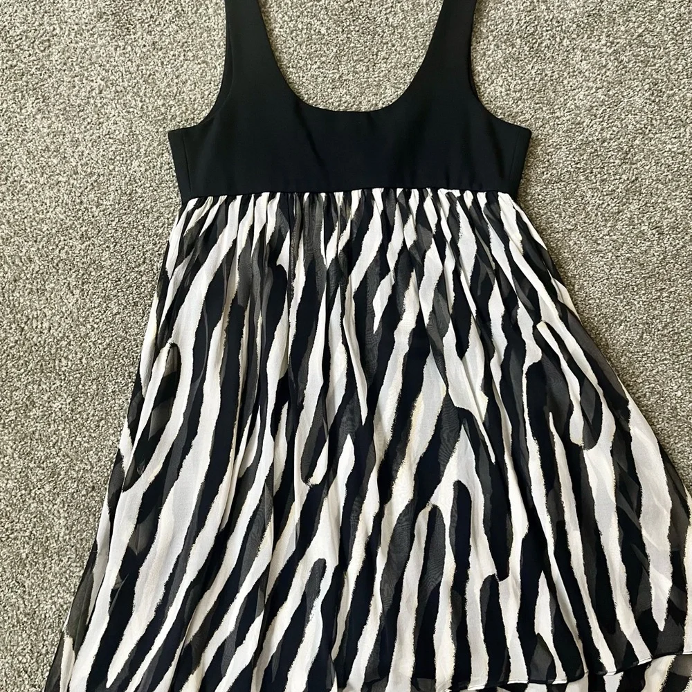 Diane Von Furstenberg Dress - Picture 2 of 4